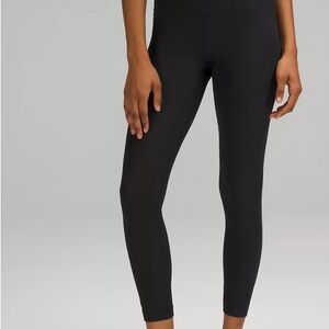 Lululemon RIBBED 25” sz. 6 blk